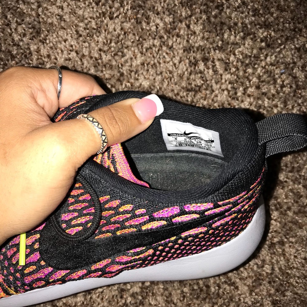 Nike running shoe size 8